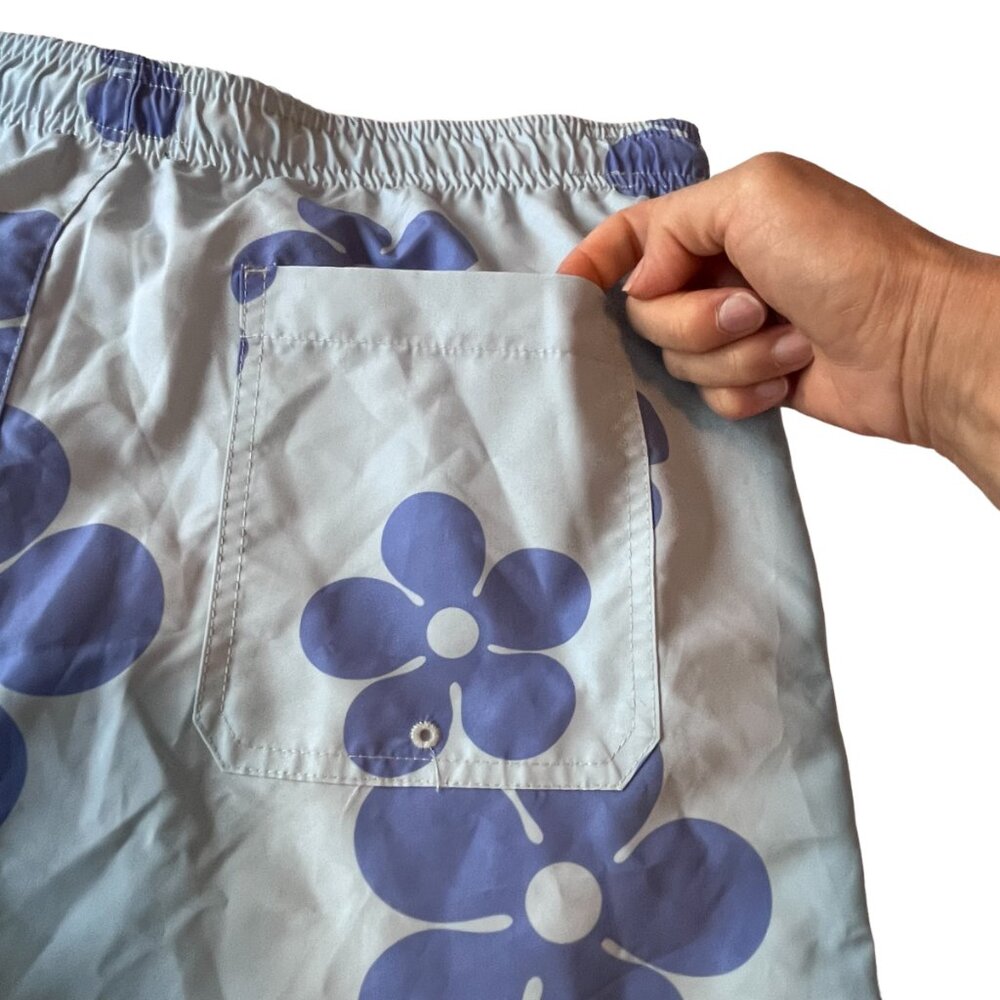 PACSUN swim trunks blue daisy print shorts Large - Picture 15 of 15